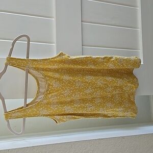 Yellow flower print tank
